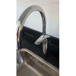 Grohe  Keukenmengkraan. hoge uitloop, uitgevoerd in chroo