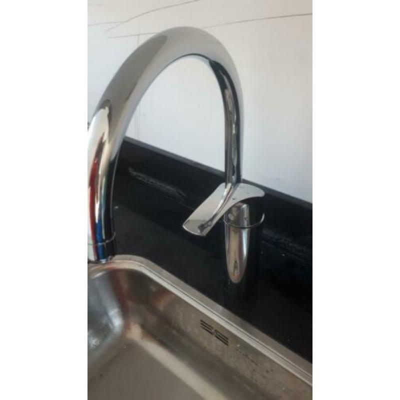 Grohe  Keukenmengkraan. hoge uitloop, uitgevoerd in chroo