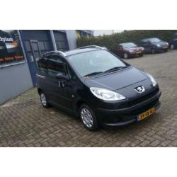 Peugeot 1007 1.4 Urban Airco Automaat automatische deuren