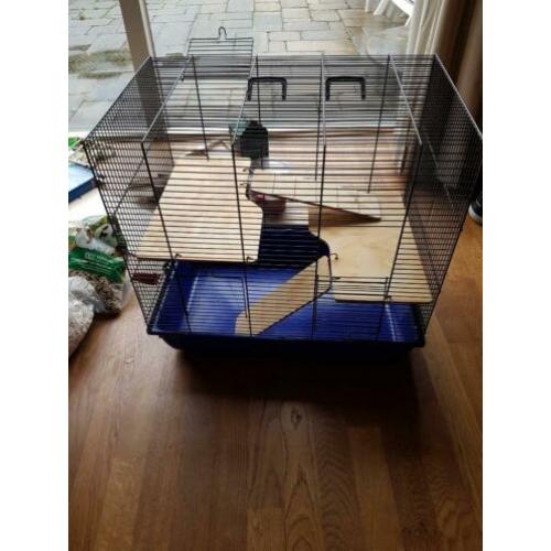 Hamsterkooi groot met veel accessoires