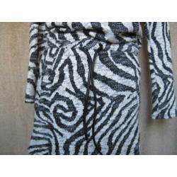COSTES.MOOIE JURK / TUNIEK Maat:S/XS.