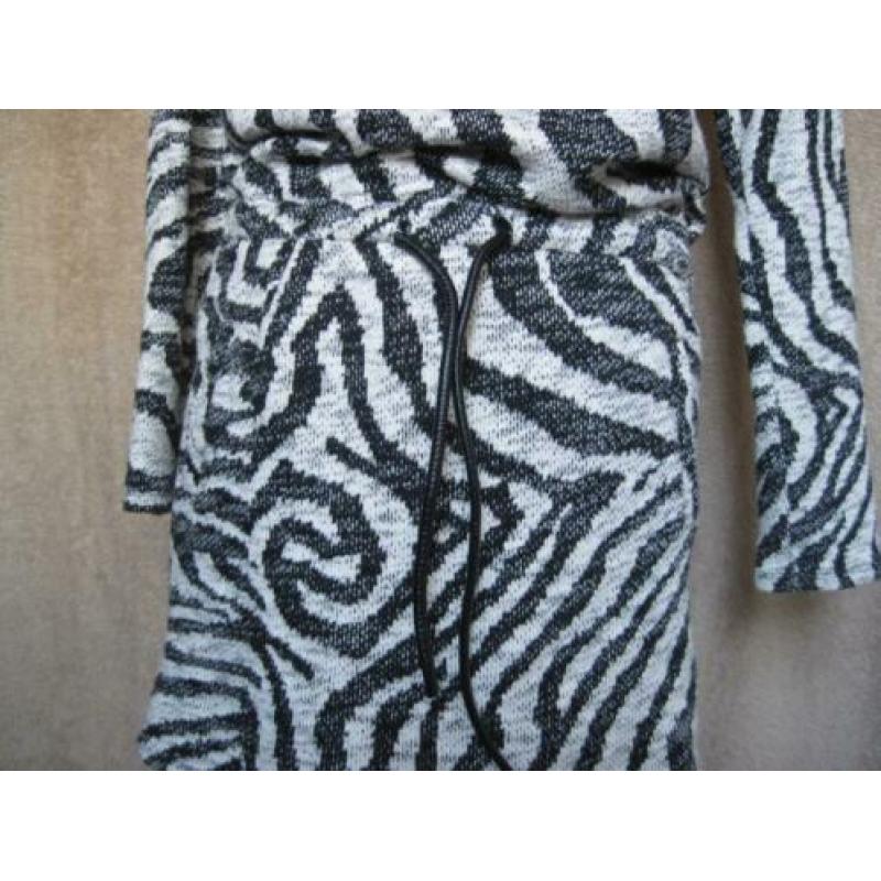 COSTES.MOOIE JURK / TUNIEK Maat:S/XS.