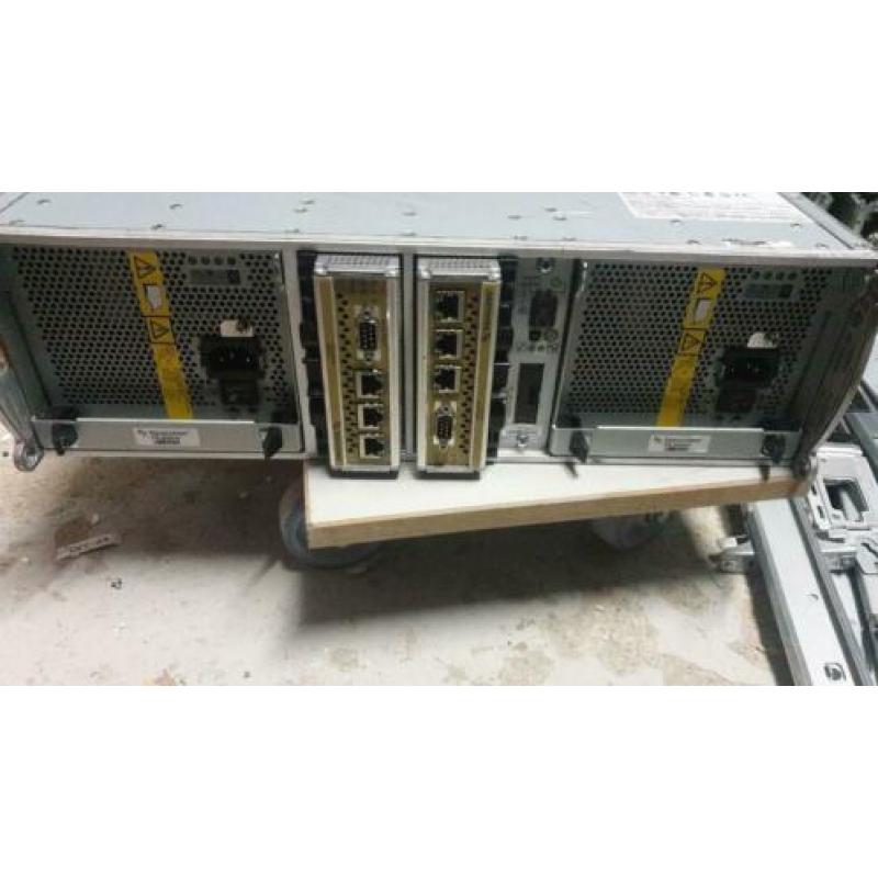 DELL EQUALLOGIC PS3000 DUAL CONTROLLER met hardeschijven