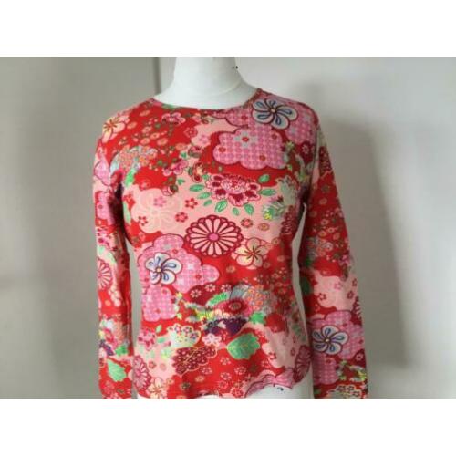 Prachtig bloemen shirt/top OILILY maat M