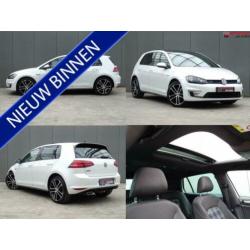 Volkswagen Golf 1.4 TSI GTE ?? PANORAMADAK ?? DEALER ONDERH.