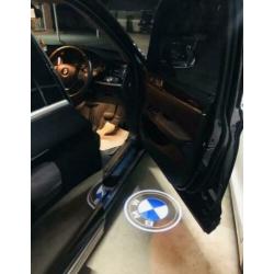 BMW LOGO DEUR e60 f10 f30 f20 X5 X6 e92 e93 e91 e39 e61