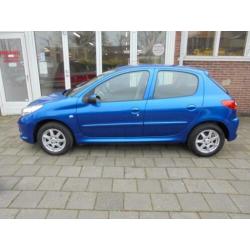 Peugeot 206+ 1.4 XS (bj 2010)