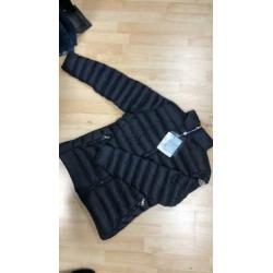 Moncler Dames Jas ook Heren?