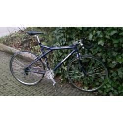 Nette gazelle puerto racefiets met 24 versnellingen