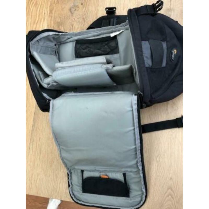 Lowepro fototas Sling Shot 200 AW
