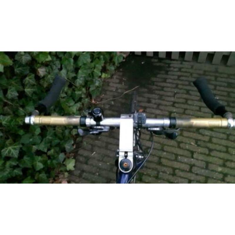 Nette gazelle puerto racefiets met 24 versnellingen