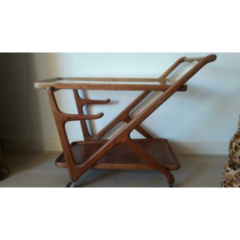 Retro, walnoothouten theewagen Cesare  Lacca Cassina