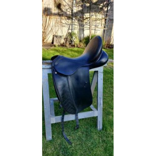 Kentaur zadel 18,5 inch. Inruil tekna pony zadel mogelijk.
