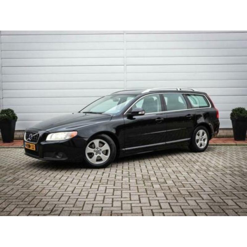 Volvo V70 1.6D DRIVe Summum | Clima | Cruise | Xenon | Pdc |
