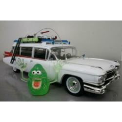 Ertl 1/18 Cadillac Ambulance Ecto-1 (Ghostbusters)
