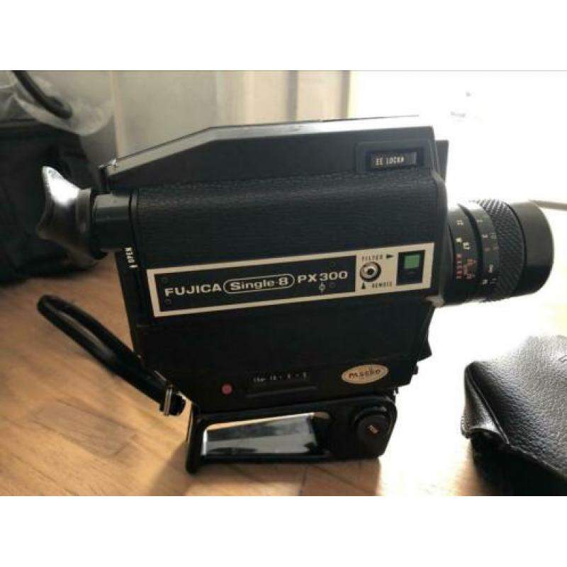 Oude fotocamera en filmcamera