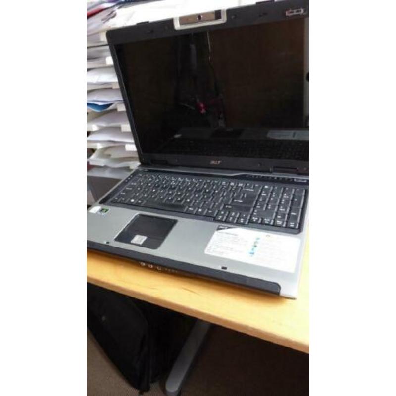 Acer Aspire 9423WMSI, , win10, beschadig scharnier