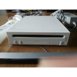 Wii spelcomputer met spellen.