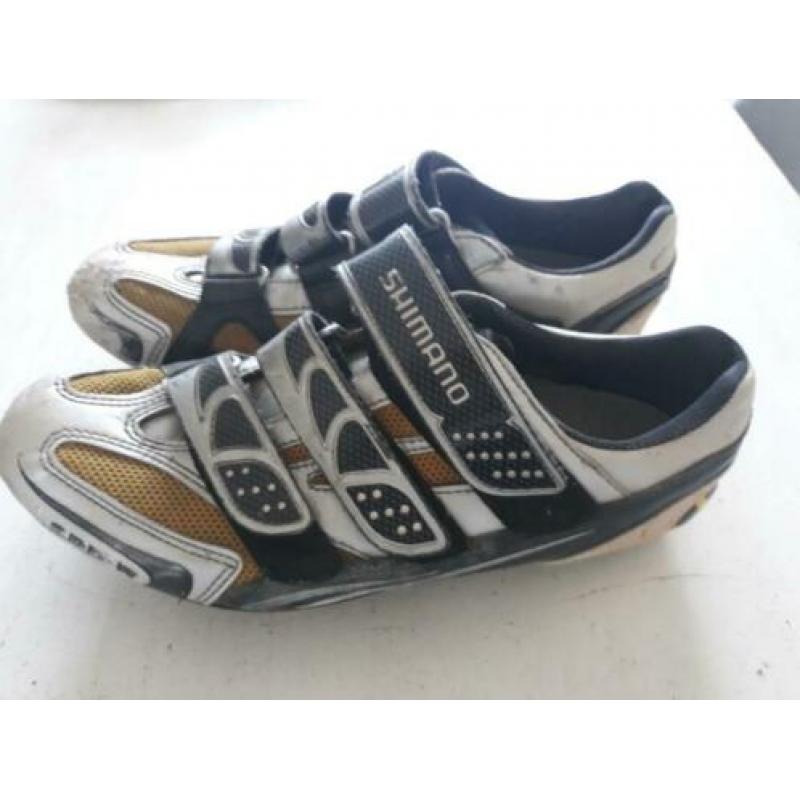 2 paar Shimano fietsschoenen maat 42