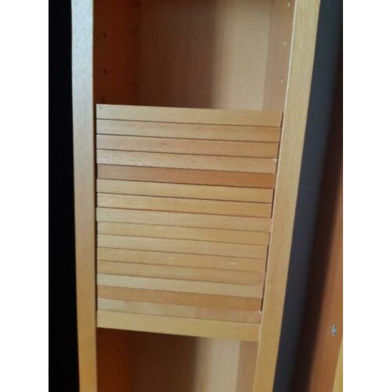 2 benno cd/boekenkastjes ikea