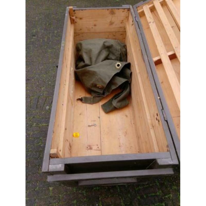 Mooie militaire kist in goede staat