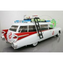 Ertl 1/18 Cadillac Ambulance Ecto-1 (Ghostbusters)