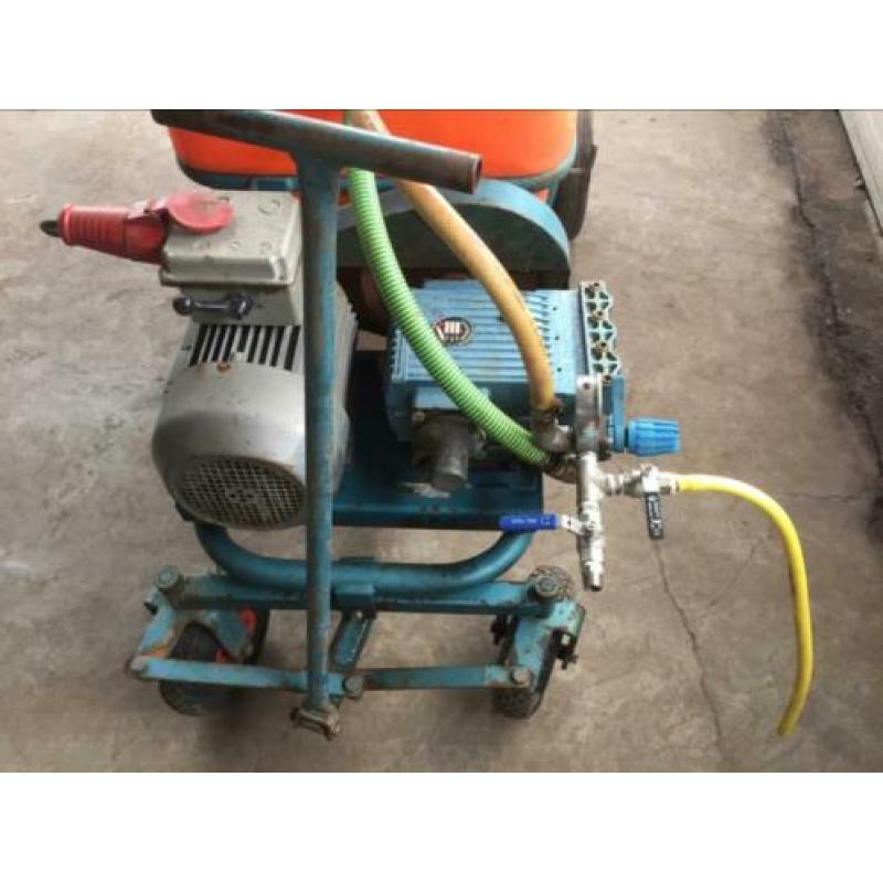 Empas spuitkar 300 liter