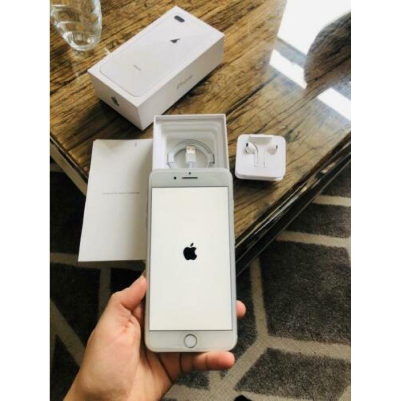 iPhone 8 Plus 64GB Zilver incl bon!
