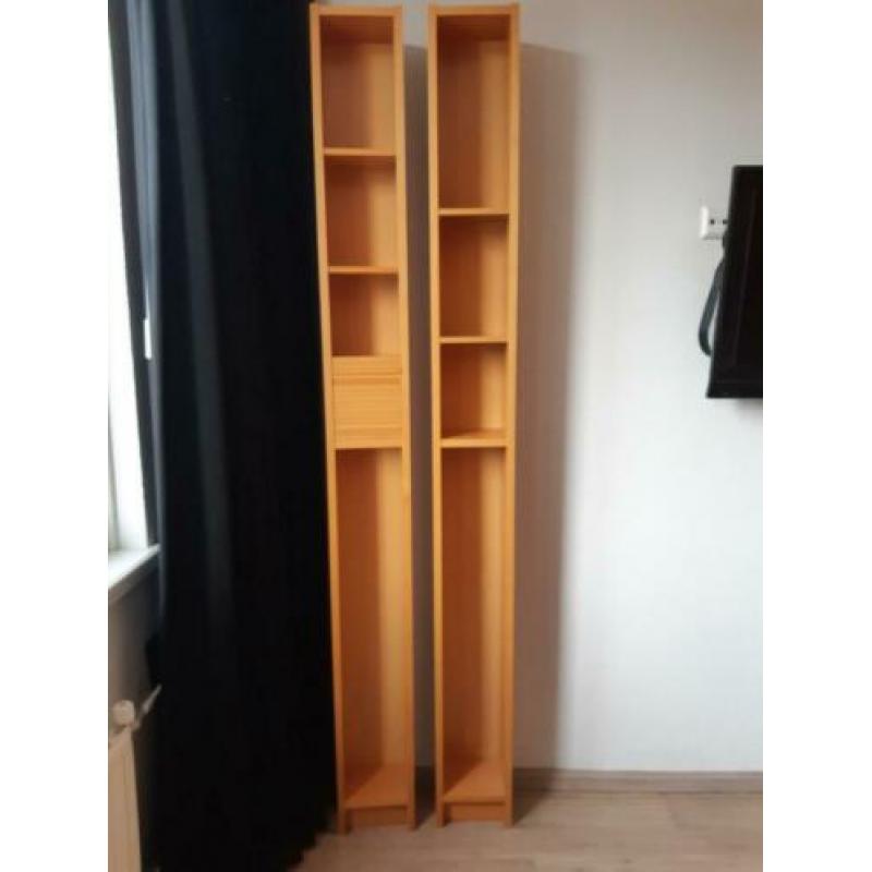 2 benno cd/boekenkastjes ikea