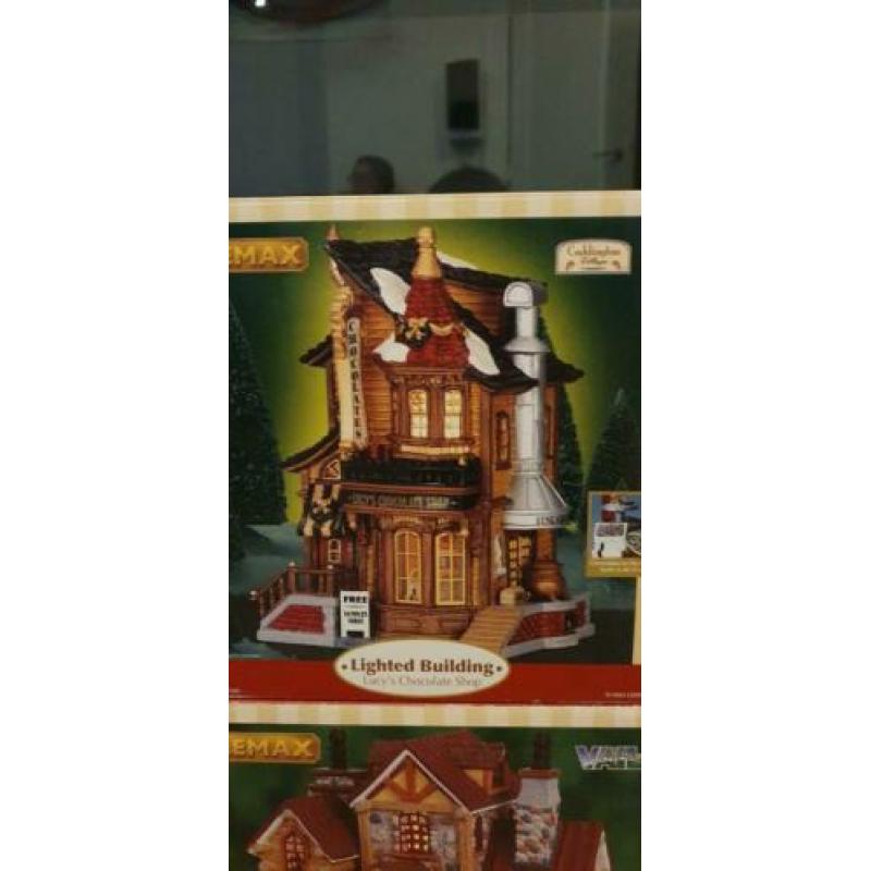 Lemax village assortiment 4x(o.a. restaurant, windmill)
