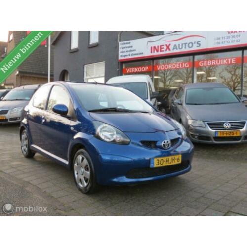 Toyota Aygo 1.0-12V Airco 5-deurs Dealer onderhouden