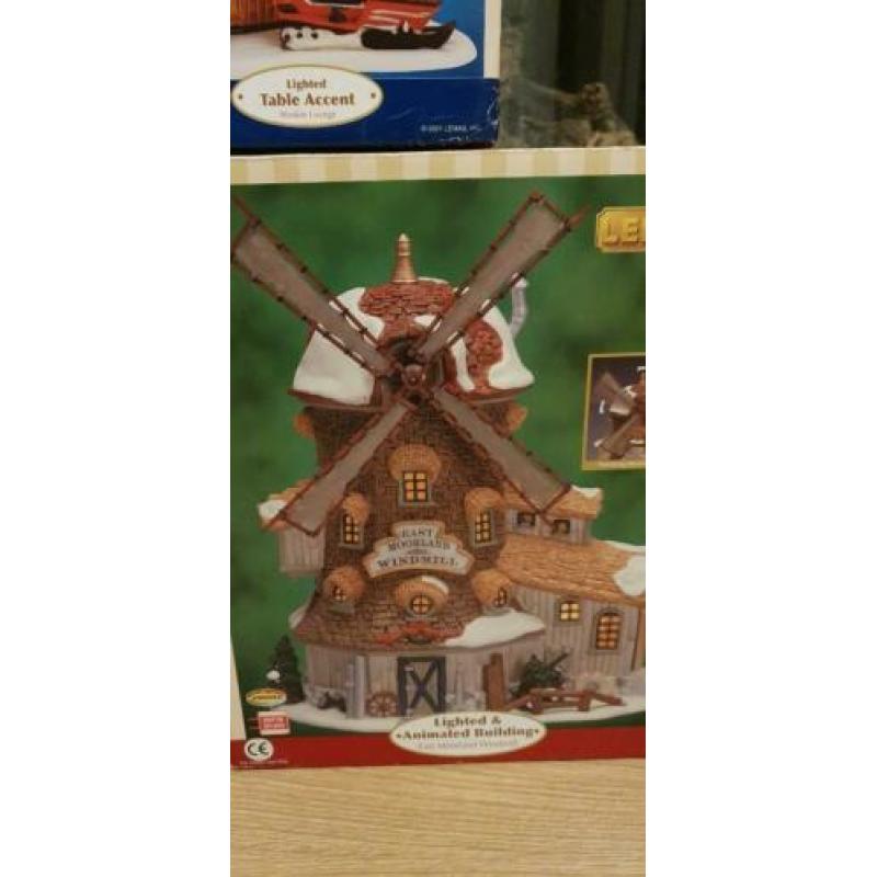 Lemax village assortiment 4x(o.a. restaurant, windmill)