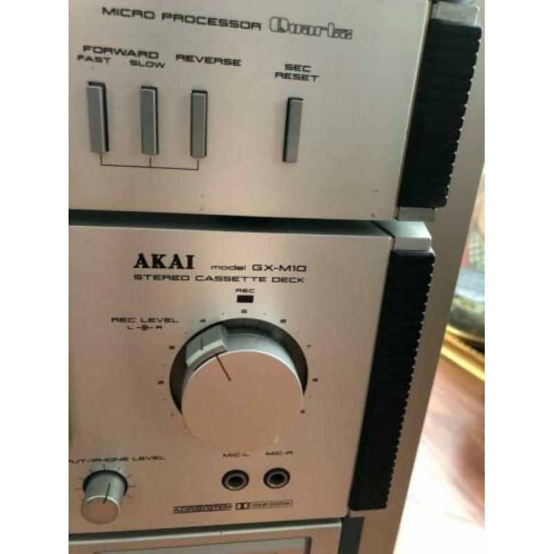 Akai