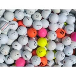 200 golfballen van alle merken voor 30 euro!