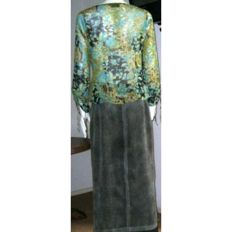 Gelegenheidskleding blouse en rok