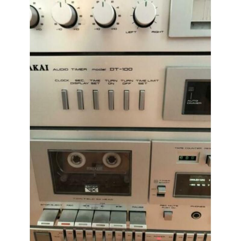 Akai
