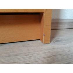 2 benno cd/boekenkastjes ikea