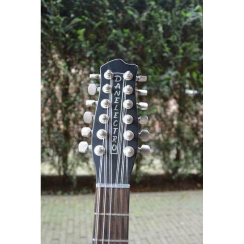 Danelectro DC59 12 string