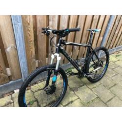 Mooie Cube Pro LTD 27,5 2015 XL 22”
