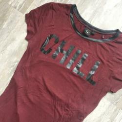 Rood t-shirt chill met split | Coolcat | Maat XS (34)