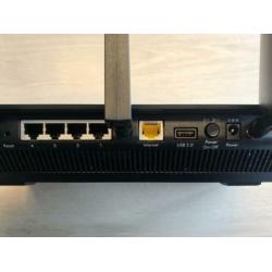 Netgear Nighthawk AC1900 R7000 smart wifi router