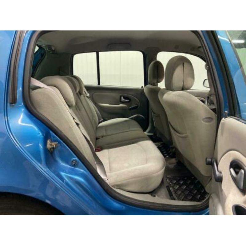 Renault Clio 1.6-16V RXE climate control 5 deurs