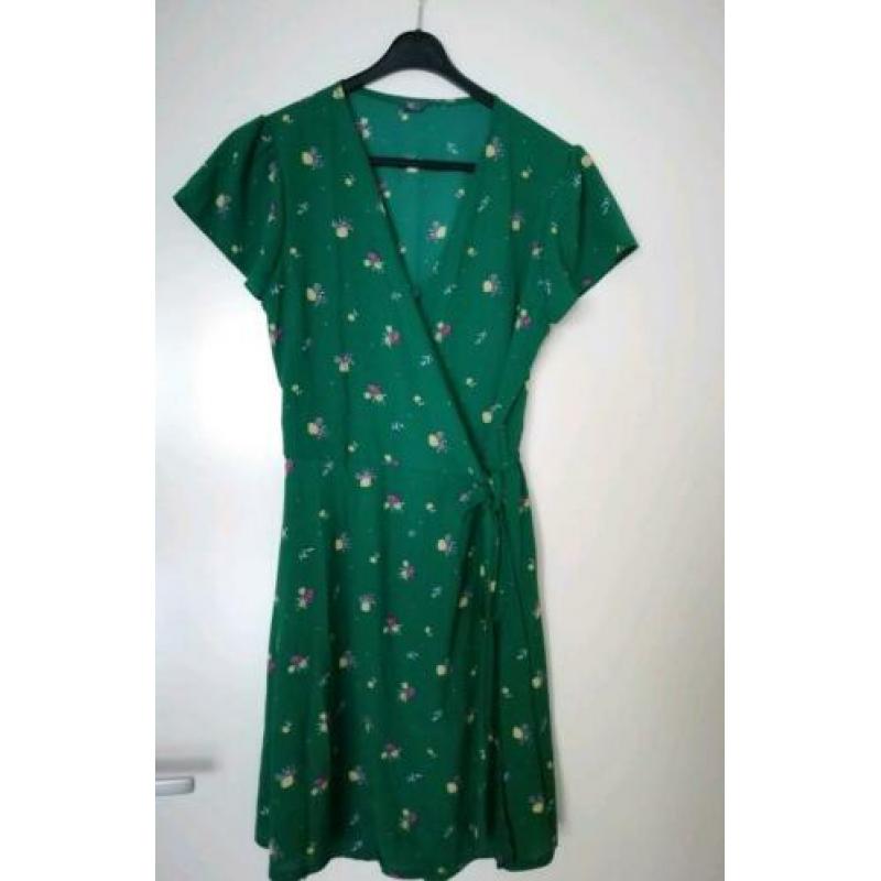 Groen Overslag jurkje met bloemetjes retro look 38 m