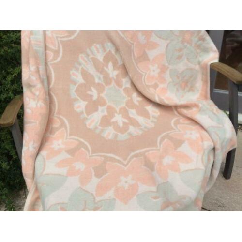 Oude brocante deken