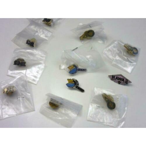 Diverse pins