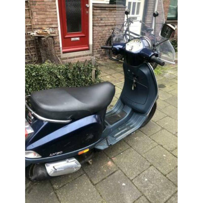 Vespa lx 50 2t Brom