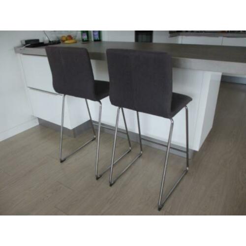 twee barkrukken Volfgang Ikea