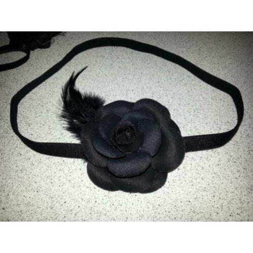 Stretch haarband Zwart Roos veertje Bloem op diadeem