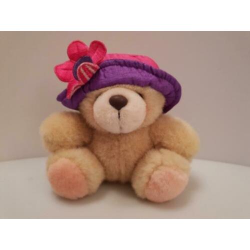 Forever Friends knuffeltje beertje hoedje zonnehoedje roze