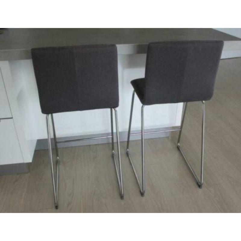 twee barkrukken Volfgang Ikea